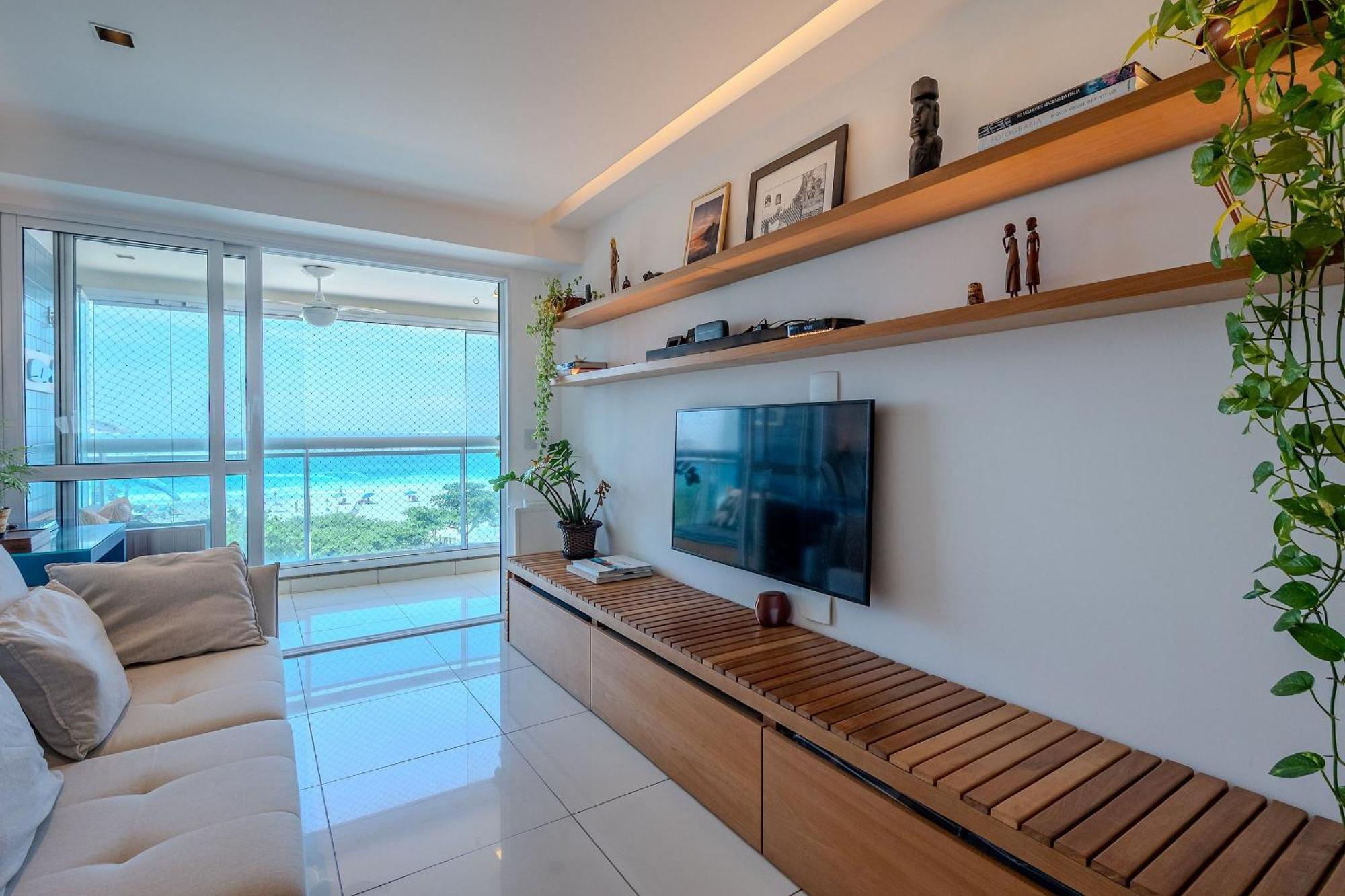 Apartamento De Frente A Da Barra